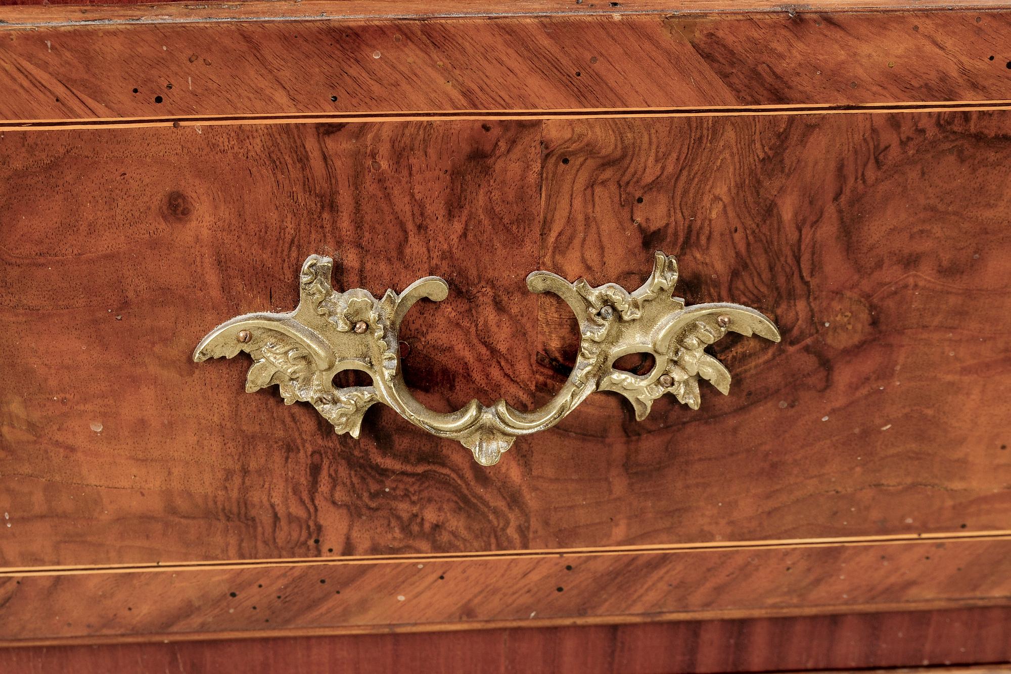 SNEDKLAFFSEKRETÄR, barock, 1700-tal.