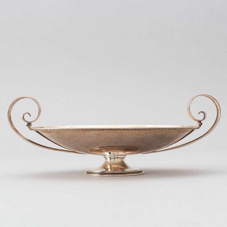 Atelier Borgila, a sterling silver bowl. Stockholm 1932.
