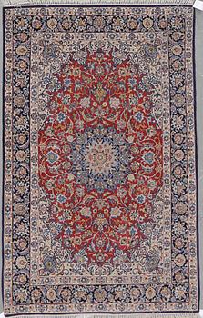 MATTA, Isfahan, ca 167x104 cm.