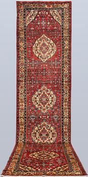 Gallerimatta, Hamadan, ca 517 x 125 cm.
