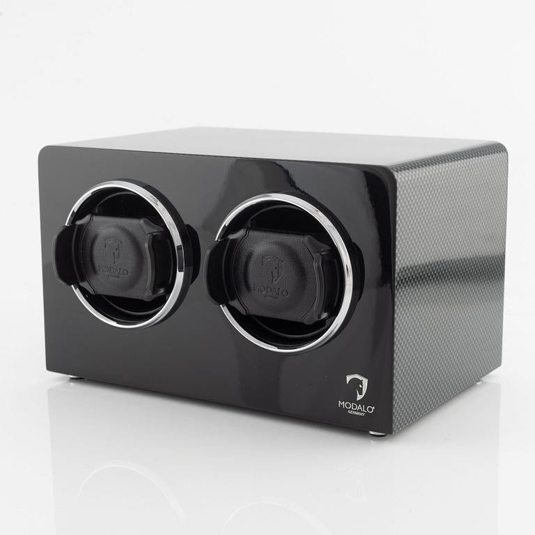 Modalo, watch winder, approx. 22.50 × 19.50 × 14 cm.