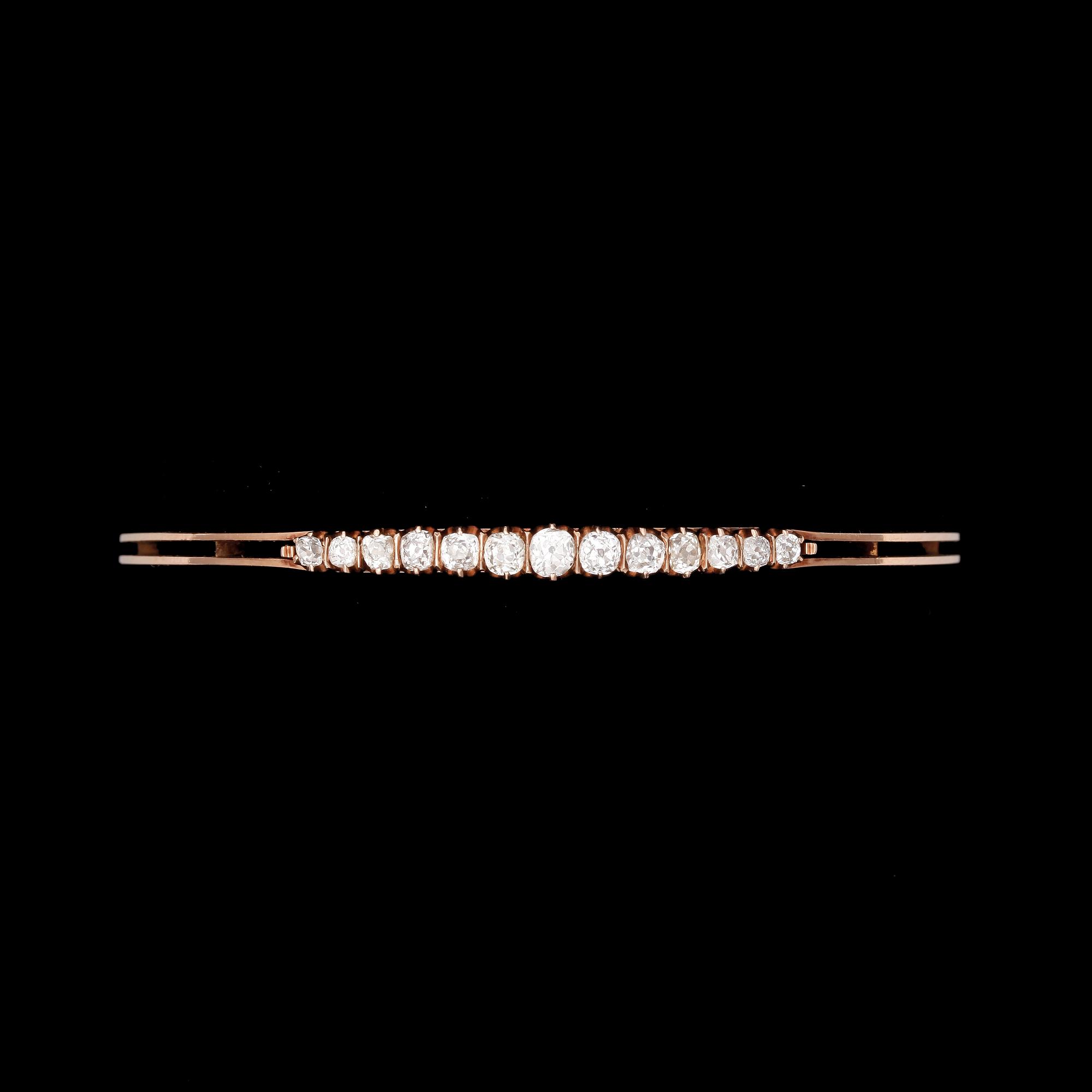 BANGLE, antique cut diamonds, tot. app. 1 cts.