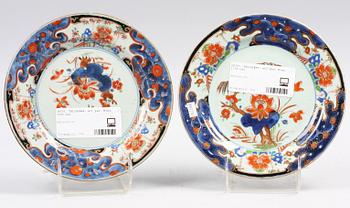 TALLRIKAR, ett par, porslin, Kina, 1700-tal.