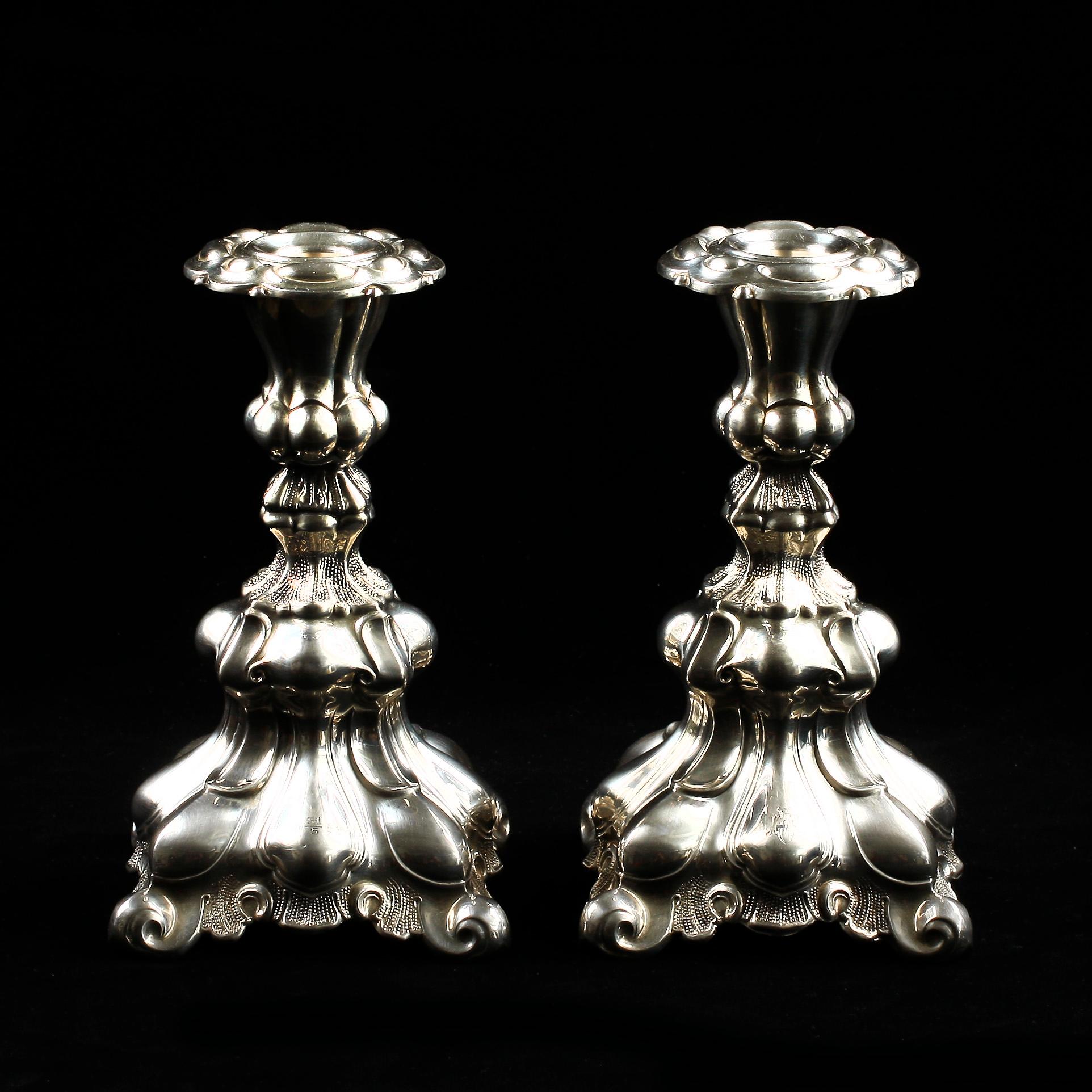 LJUSSTAKAR, silver, ett par, barockstil. Importstämplar, 1900-tal.