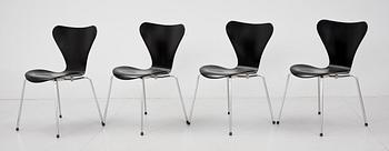 STOLAR, 4 st, "Sjuan", Arne Jacobsen för Fritz Hansen.