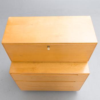 Alvar Aalto, A late 1940s secretaire for O.Y. Huonekalu- ja Rakennustyötehdas A.B. Finland.