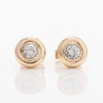 Earrings in 14K gold with brilliant-cut diamonds, total approximately 0.40 ct.
