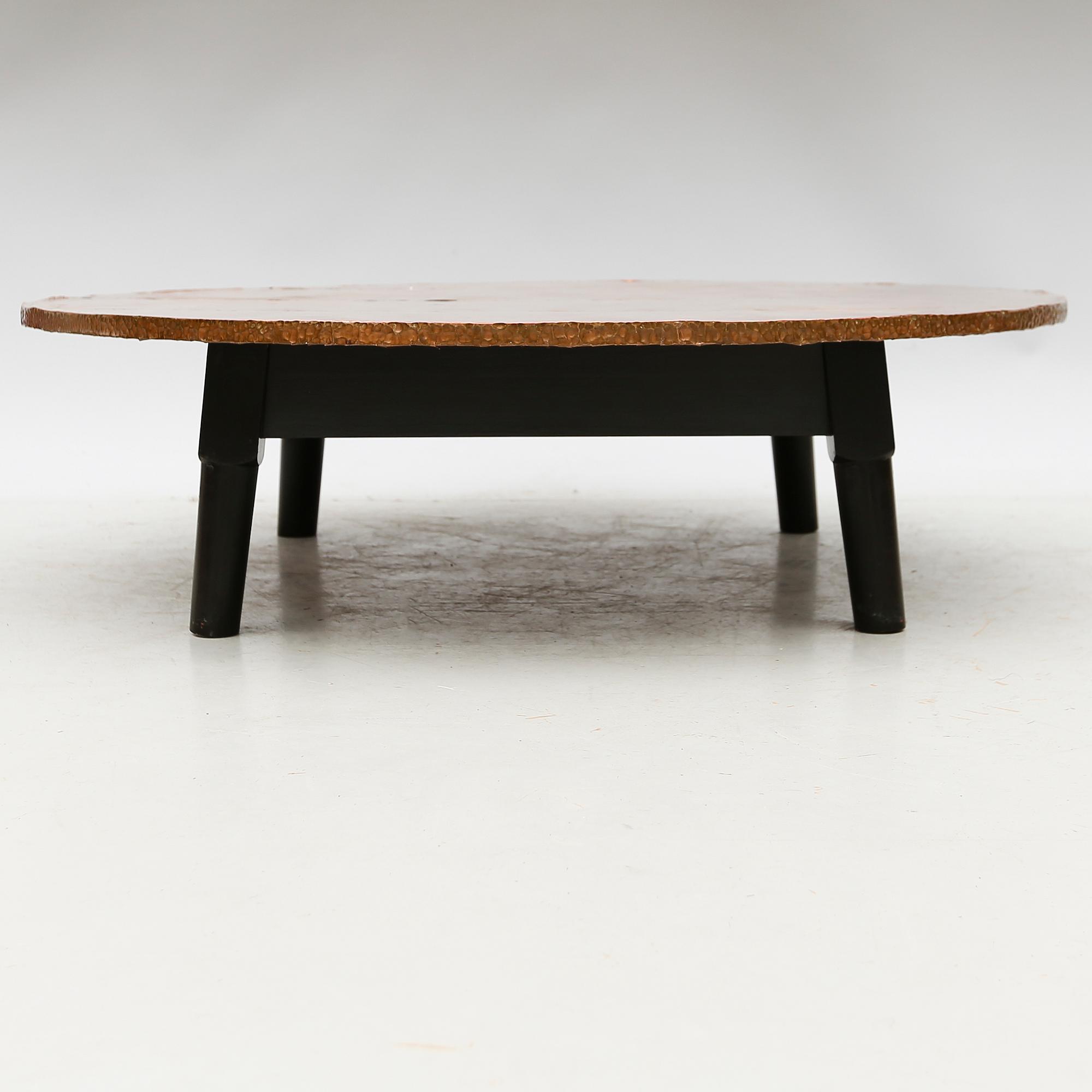 BORD, modern tillverkning.