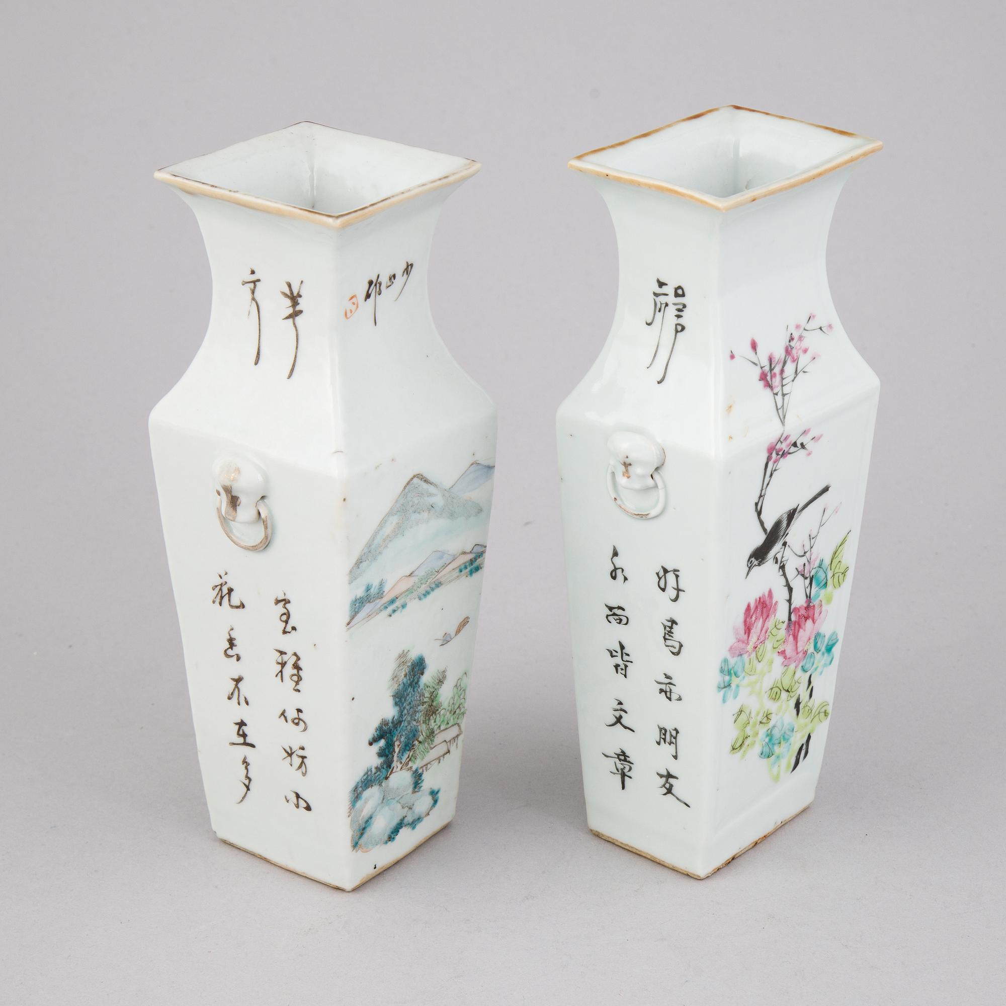 Two Qing dynasti vases, turn of the century.
