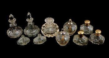 PARFYMFLAKONGER, glas, 10 st, 1700-/1800-tal.