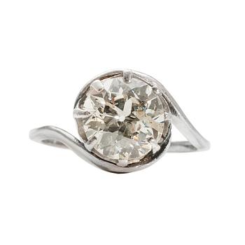 SORMUS, platinaa, vanhahiontainen timantti n. 2.5 ct. vivahtava/I. Koko 17. Paino 5,8 g.