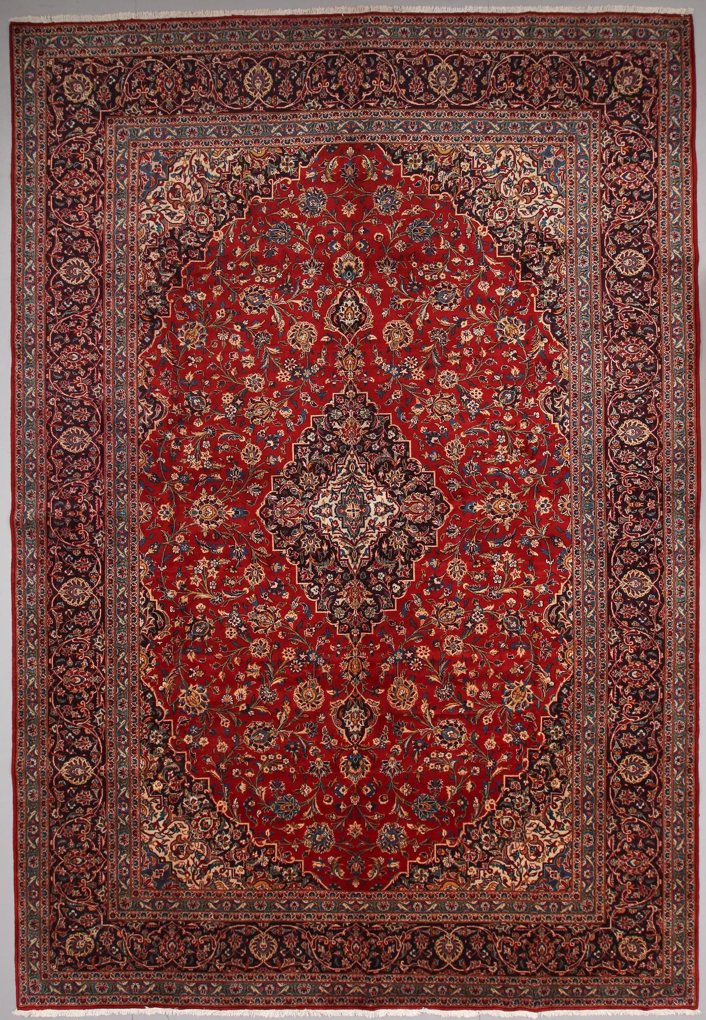 MATTA, Keshan, old, ca 439 x 308 cm.