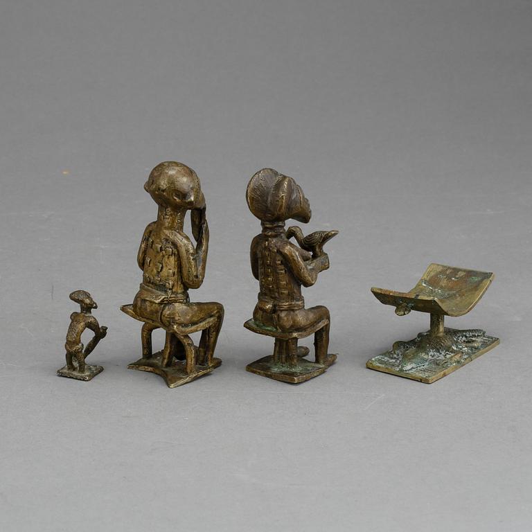 SKULPTURER, brons. Västafrika. 1900-tal.