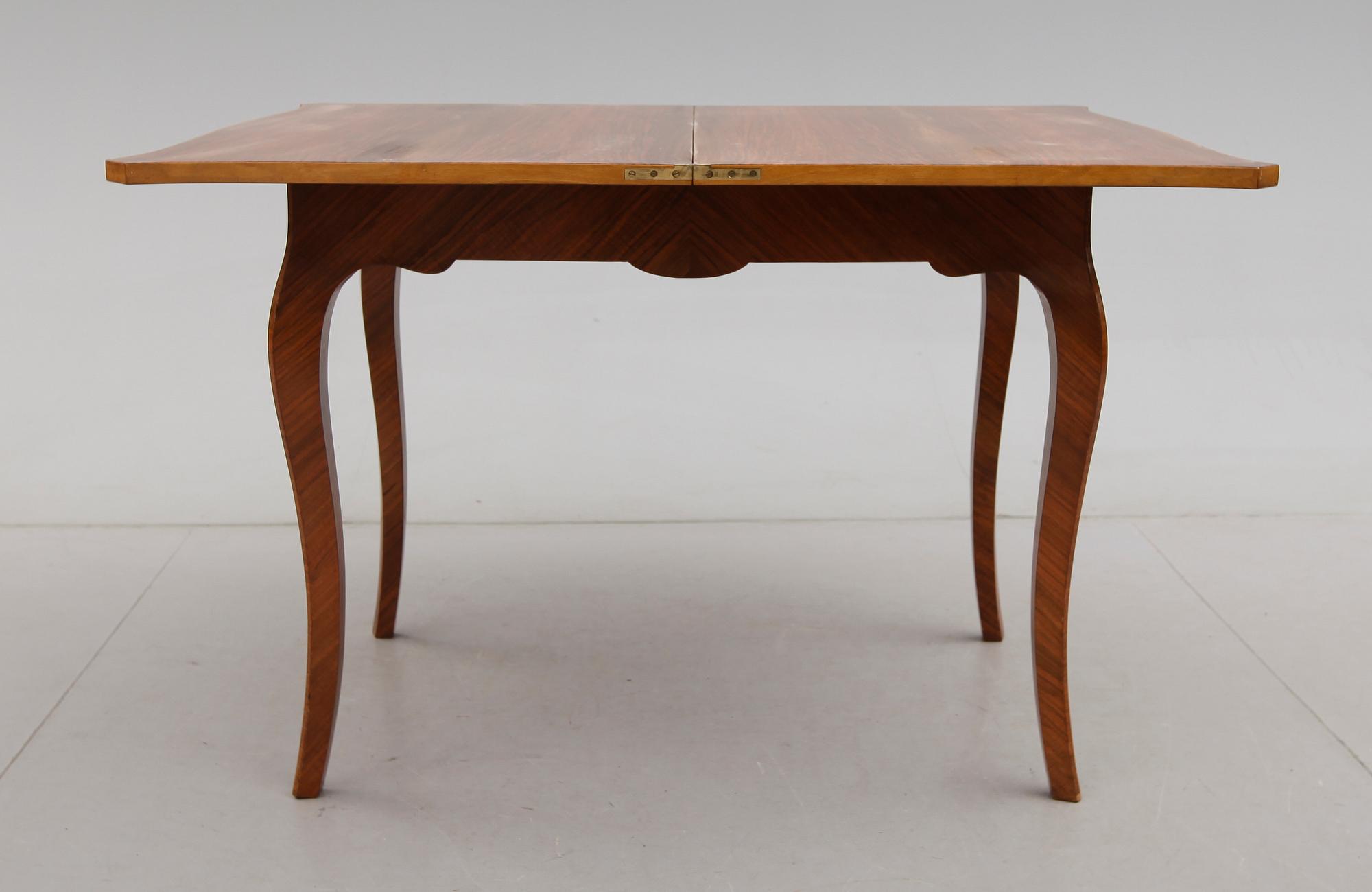 SPELBORD, rokokostil, 1900-talets första hälft.