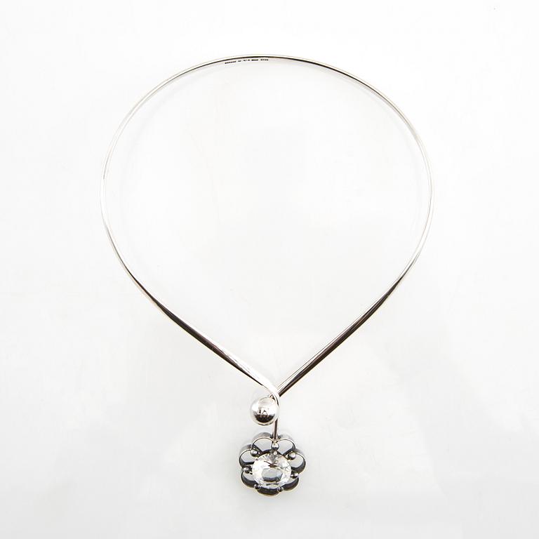 Necklace of silver with a faceted rock crystal, Alton Falköping 1976.