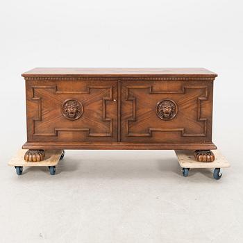 Sideboard Swedish Grace Svenska Möbelfabrikerna i Bodafors, 1920-30-tal.
