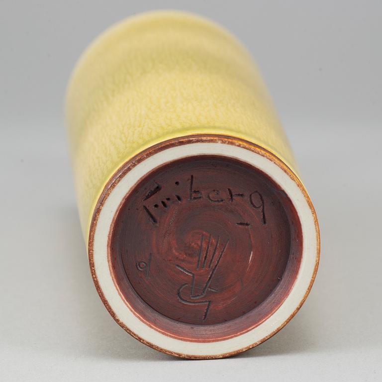 BERNDT FRIBERG, a stoneware vase, Gustavsberg studio, Sweden, 1962.