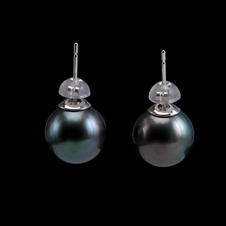 KORVAKORUT, Tahitinhelmet Ø 10.5 mm.