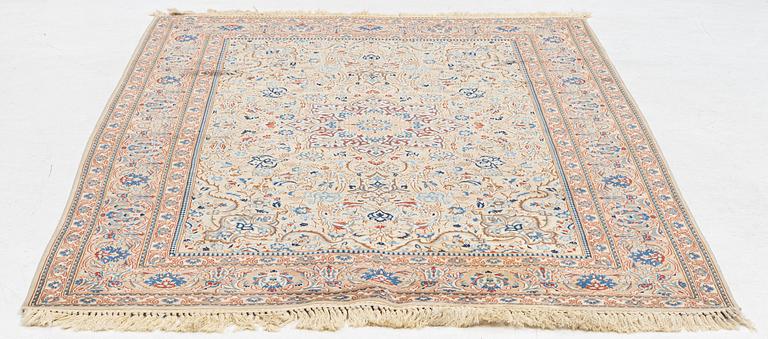 Matta, Isfahan, ca 248 x 153 cm.