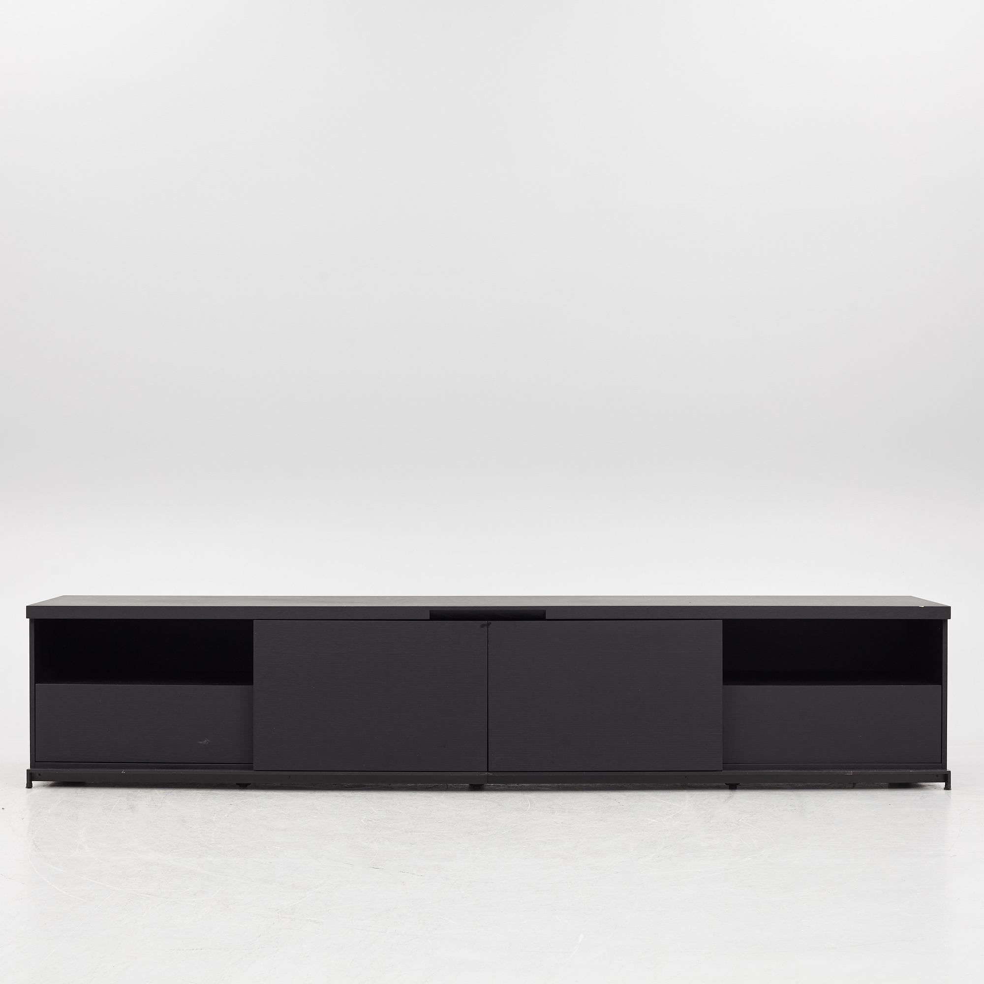 Antonio Citterio, storage bench "Mida", Maxalto,.