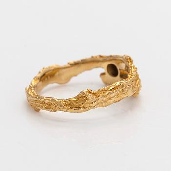 Björn Weckström, Ring, "Diamond pond", 8/8 cut diamond, 18K gold, Lapponia 1971.