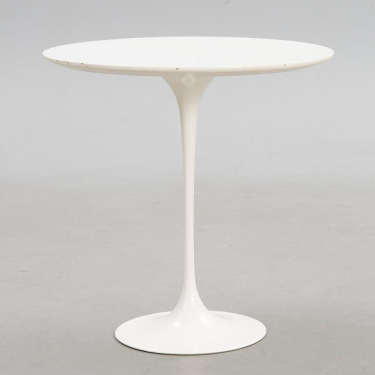 EERO SAARINEN, PÖYTÄ, "Tulppaani", Knoll.