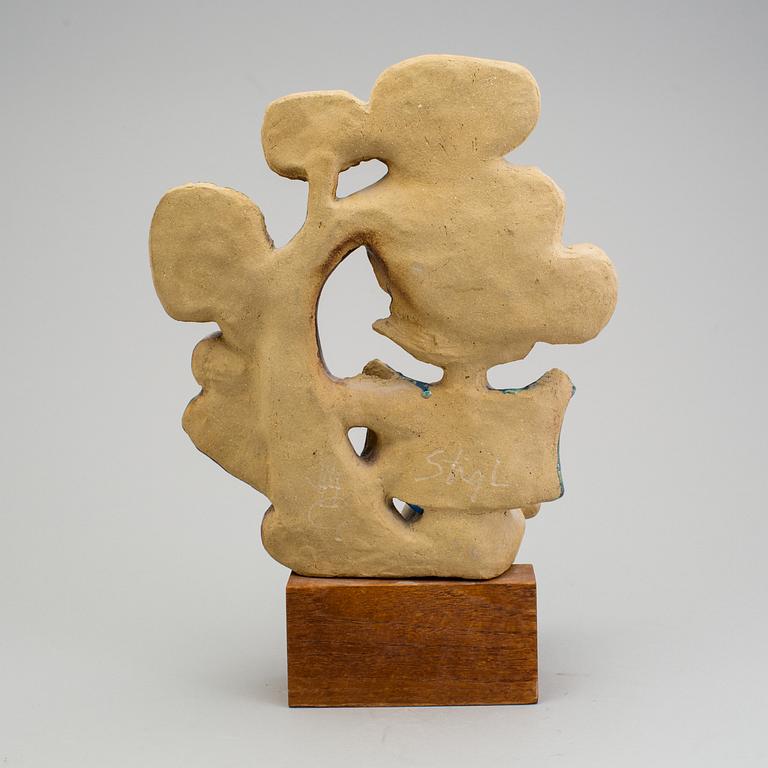 STIG LINDBERG, skulptur av chamotterat stengods, Gustavsberg 1940-tal.