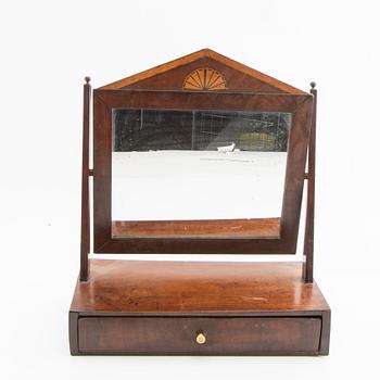 Chest of drawers mirror, mid-20th century.