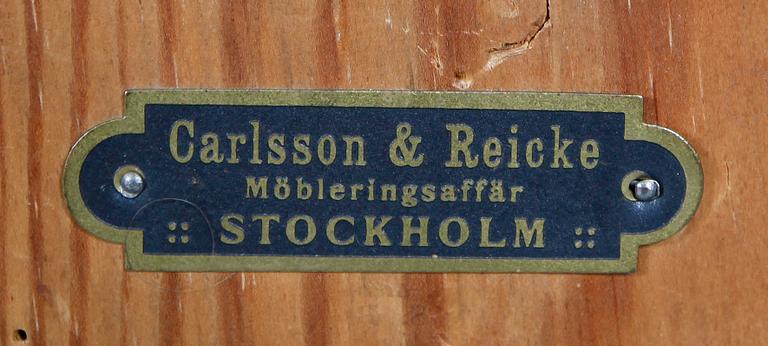 SALONGSMÖBEL, 8 delar, jugend, 1900-talets första hälft.