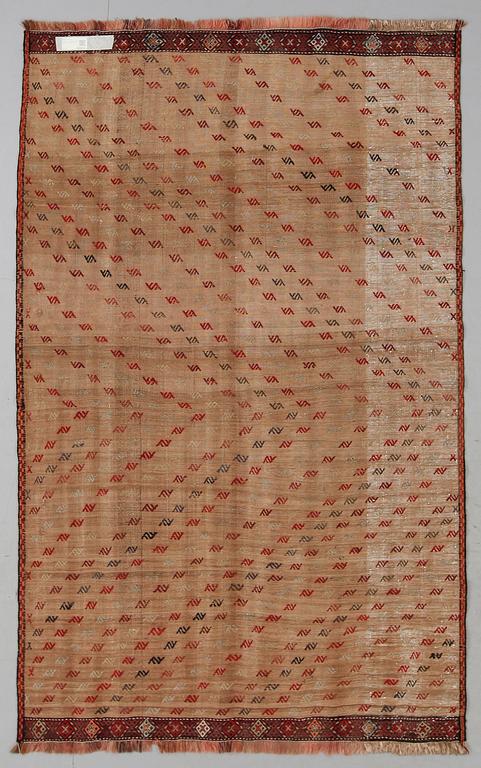 MATTA, centralpersisk Kelim, semiantik. Ca 245 x 153 cm.