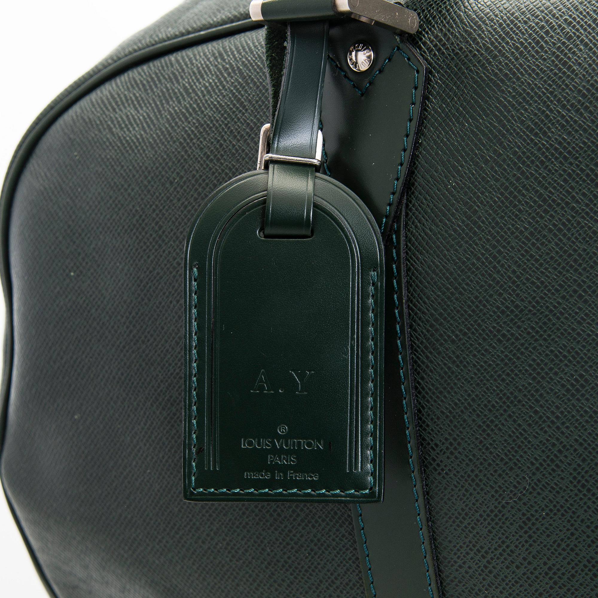 Louis Vuitton, "Taiga Kendall PM", väska.