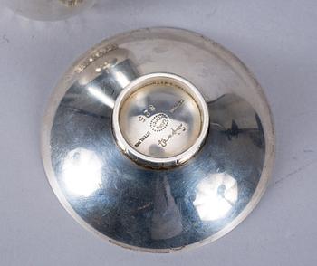 SKÅL och VAS, sterlingsilver, Sigvard Bernadotte, Georg Jensen. Vikt ca 144g.