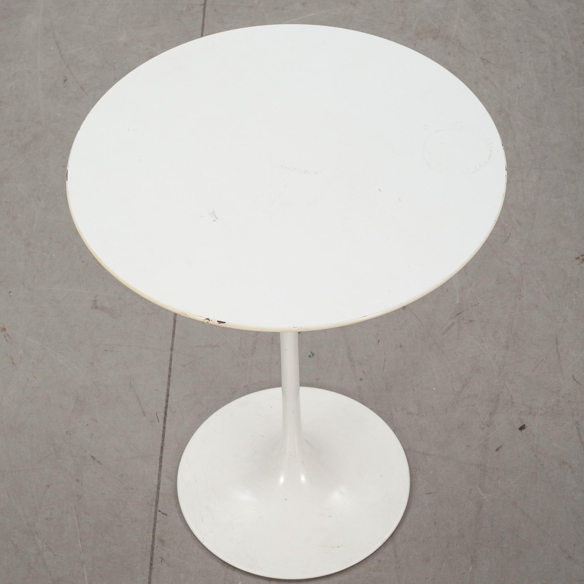 BORD, "Tulip", Eero Saarinen, för Knoll International, Suisse.