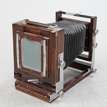 A box camera, first half of the 20th Century.