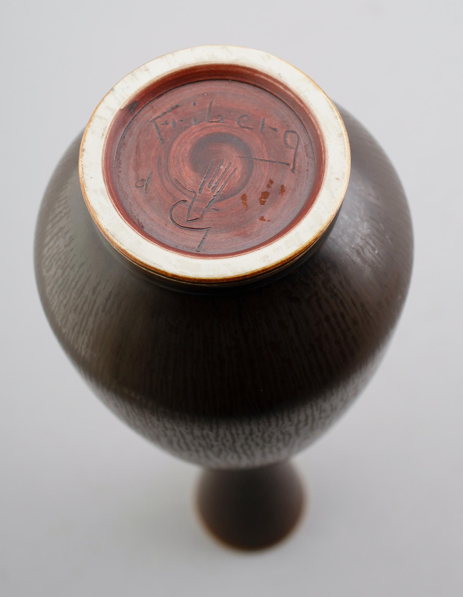 VAS, stengods, Berndt Friberg, Gustavsbergs studiohand d.