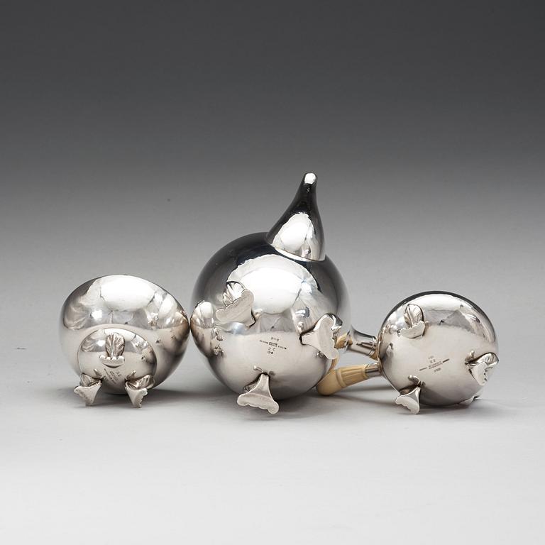 GEORG JENSEN, kaffeservis, tre delar, "Magnolia/Blossom", Jensen & Wendel, Köpenhamn 1945-51, sterling,