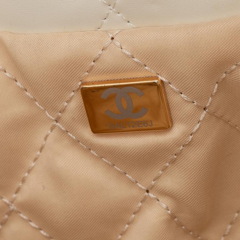 Chanel, bag, "22 Bag", after 2022.