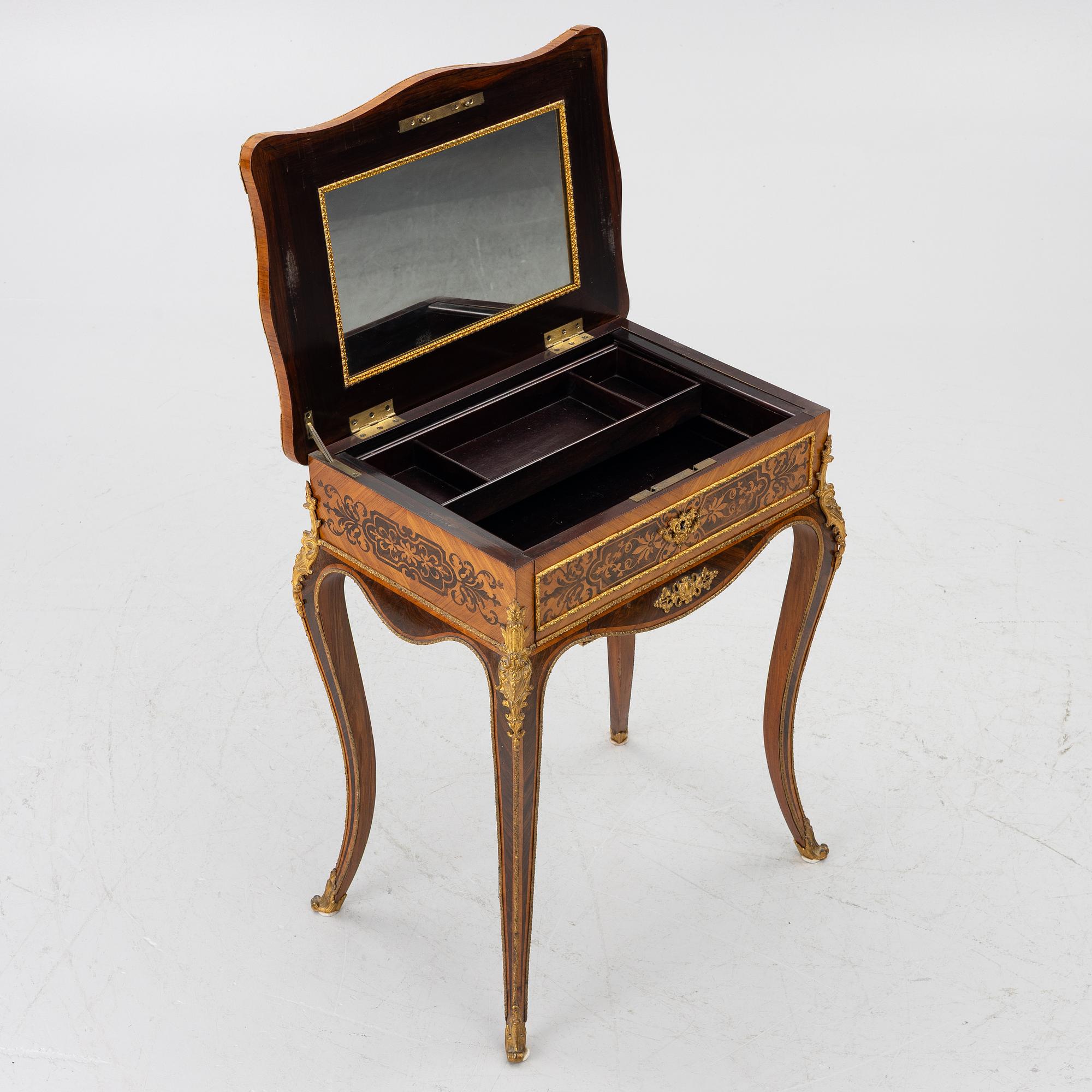 Sewing table, Louis XV style, early 20th century.