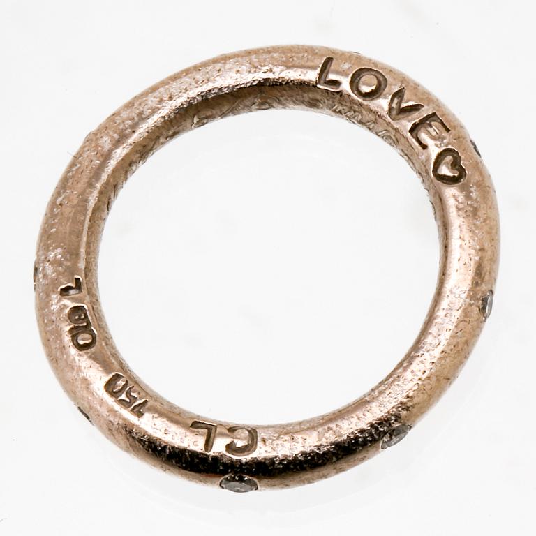 Ole Lynggaard ring 18K vitguld med 9 briljanter 0,18 ct totalt TW VS, "Love Collection".