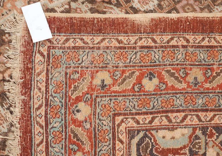 ANTIQUE TABRIZ. 427 x 344 cm.