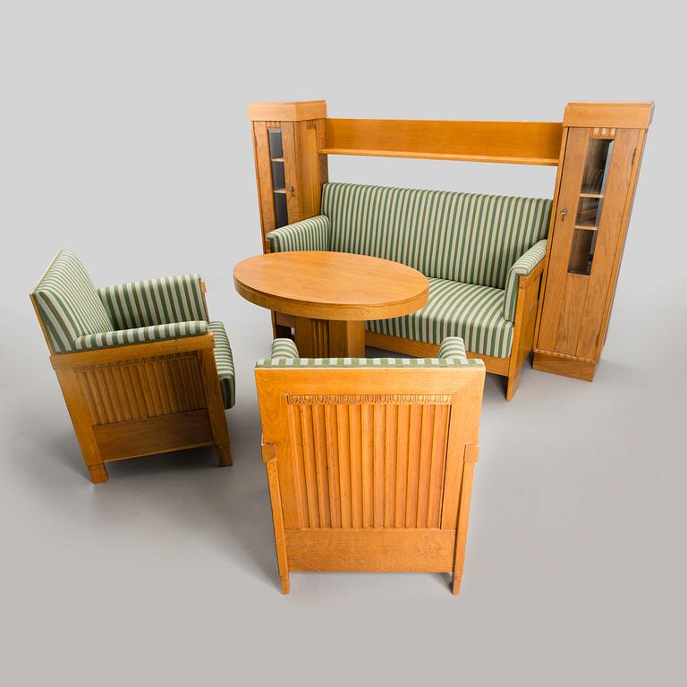 ELIEL SAARINEN, MÖBELGRUPP, 4 DELAR.
