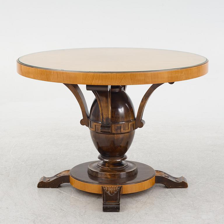 A Swedish Grace table, 1920s/30s.