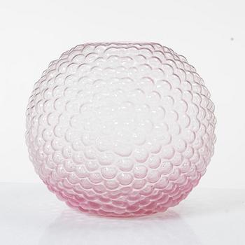 Carina Seth Andersson, vase, "Dew", Svenskt Tenn Company.