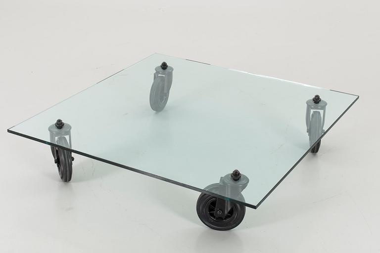 COFFEE TABLE "Tavolo con ruote", Fontana Arte,