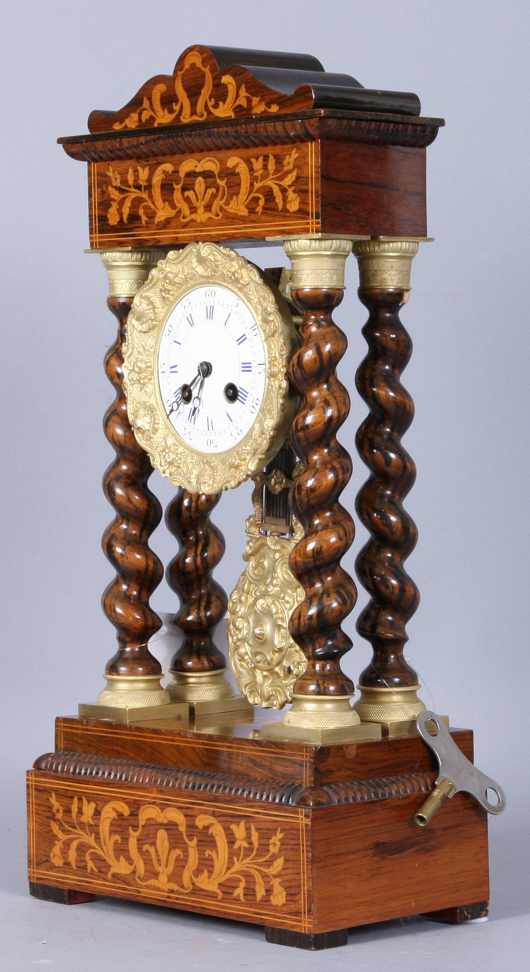BORDSPENDYL, senempire, 1800-tal.