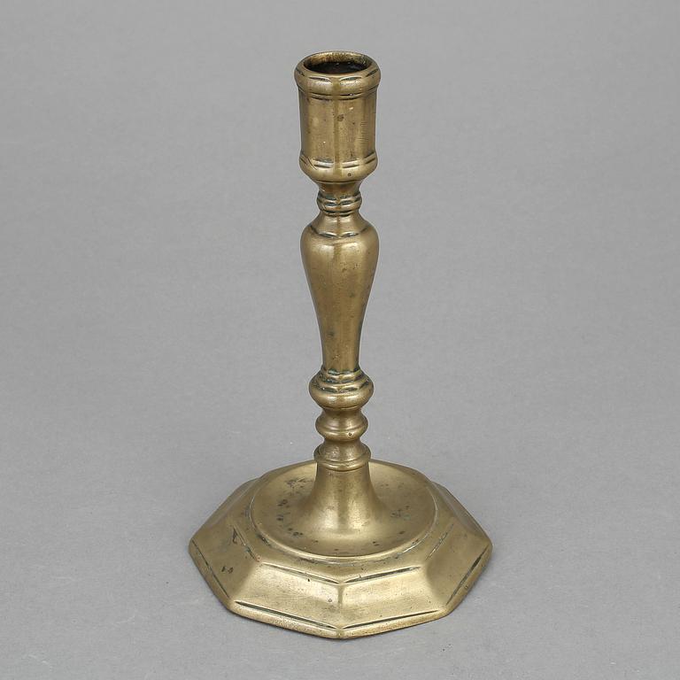 LJUSSTAKE, senbarock, 1700-tal.