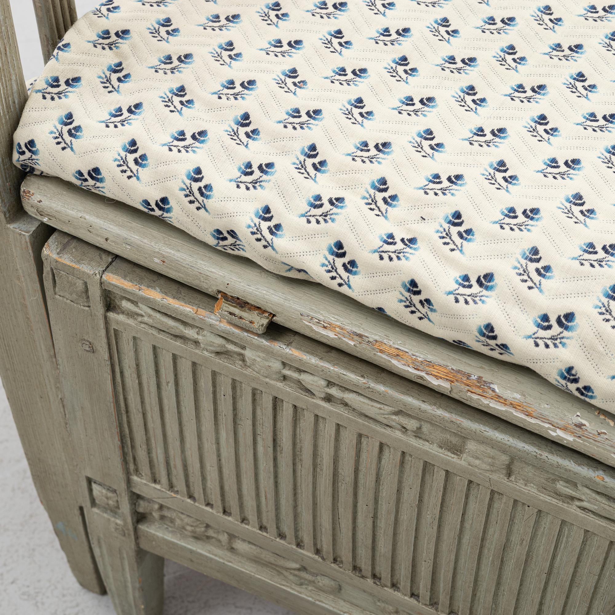 Utdragssoffa/säng Gustaviansk stil, 1800-tal.