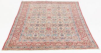 A rug, semi-antique, Nain Tuteshk, ca 241 x 149,5 cm.