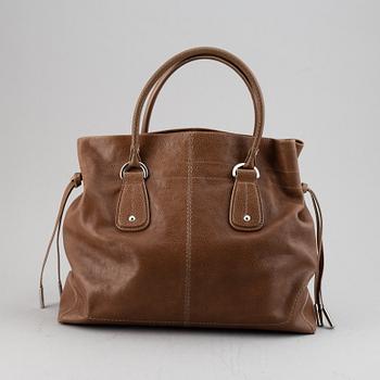 Tod's, a leather bag.