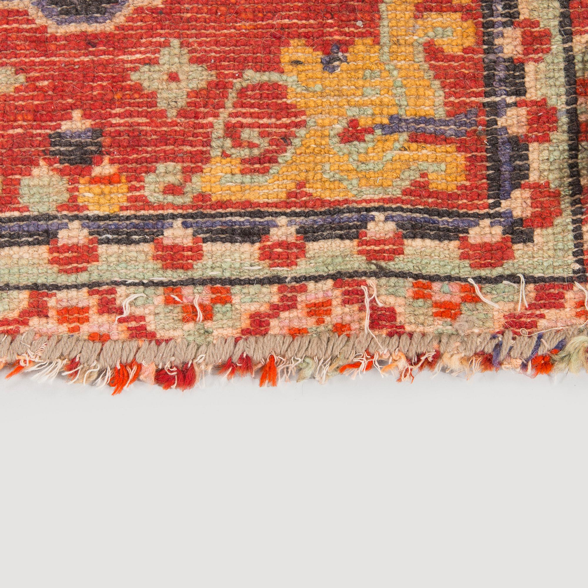 Gallery carpet, Baotou/Xinjiang, China, late Qing dynasty.